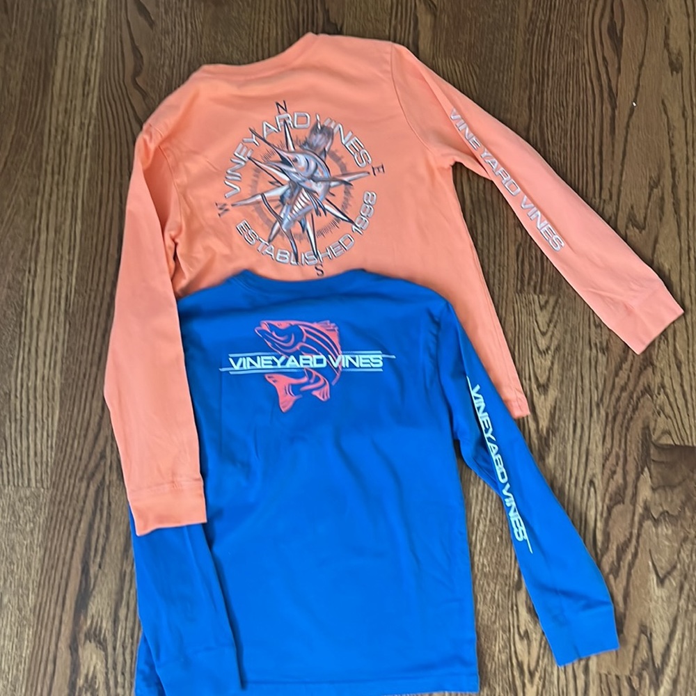 Vineyard Vines LS tee